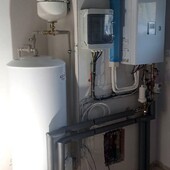 Tepelné čerpadlo a zásobník TUV